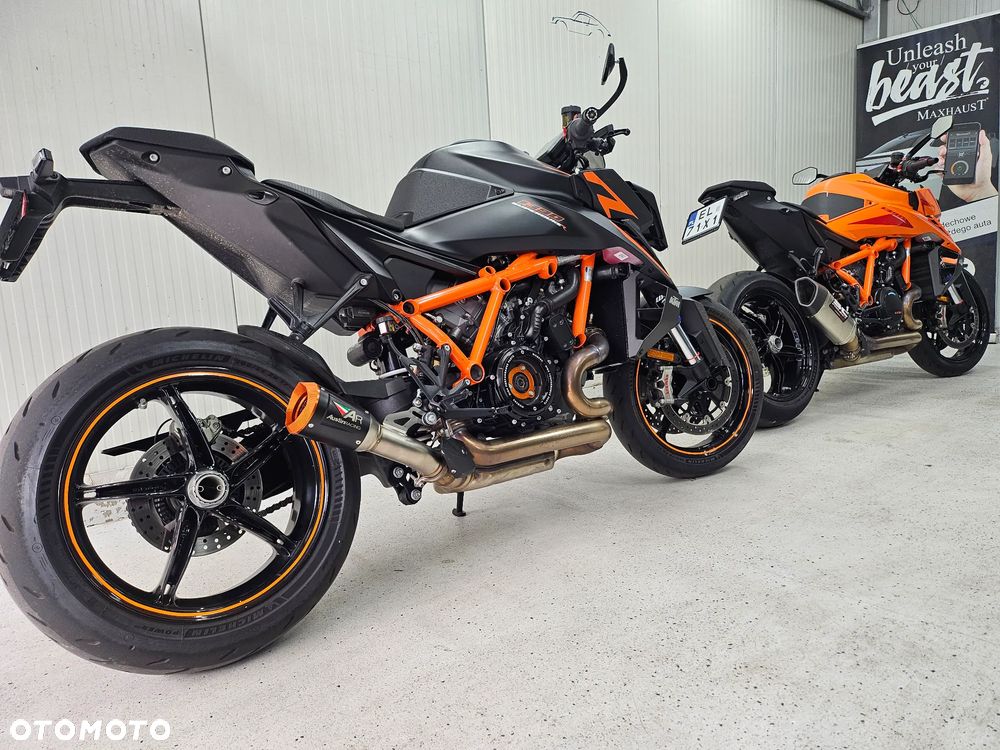 KTM Super Duke 1350 - 13