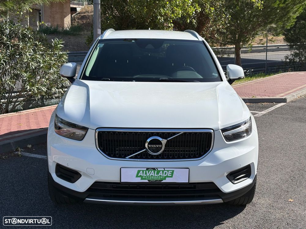 Volvo XC 40 1.5 T5 PHEV Momentum Plus - 4