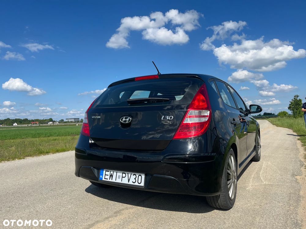 Hyundai i30 1.4 Classic EU5 - 4