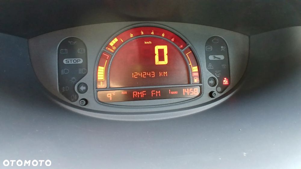 Renault Modus - 23