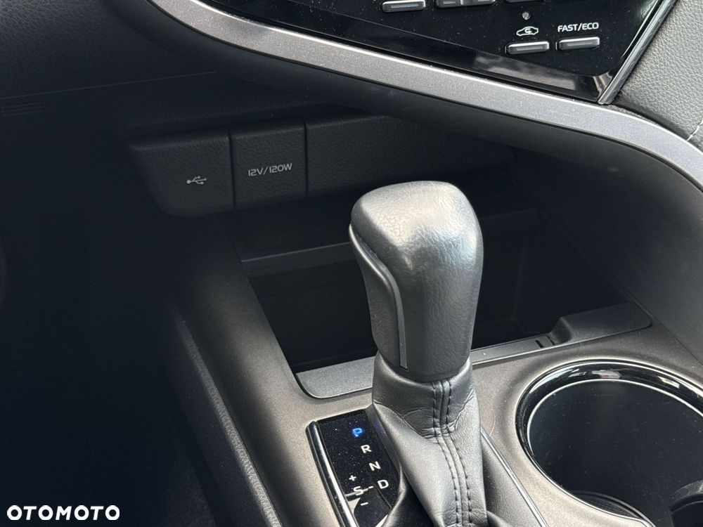 Toyota Camry 2.5 Hybrid Prestige CVT - 17