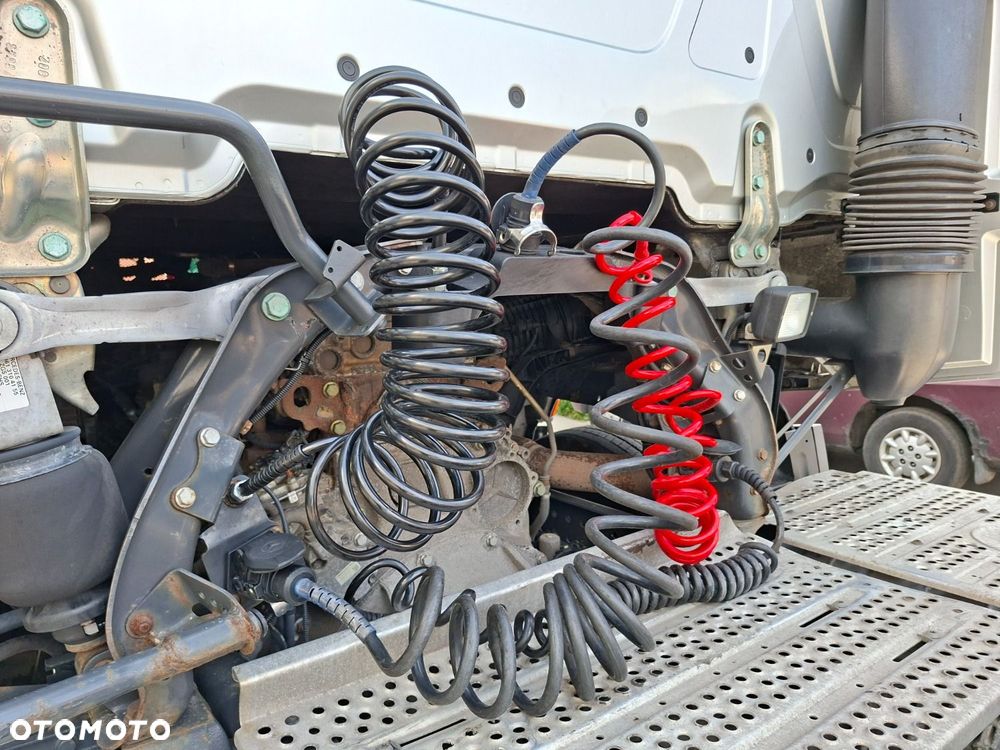Versalift Actros 1845 - 39