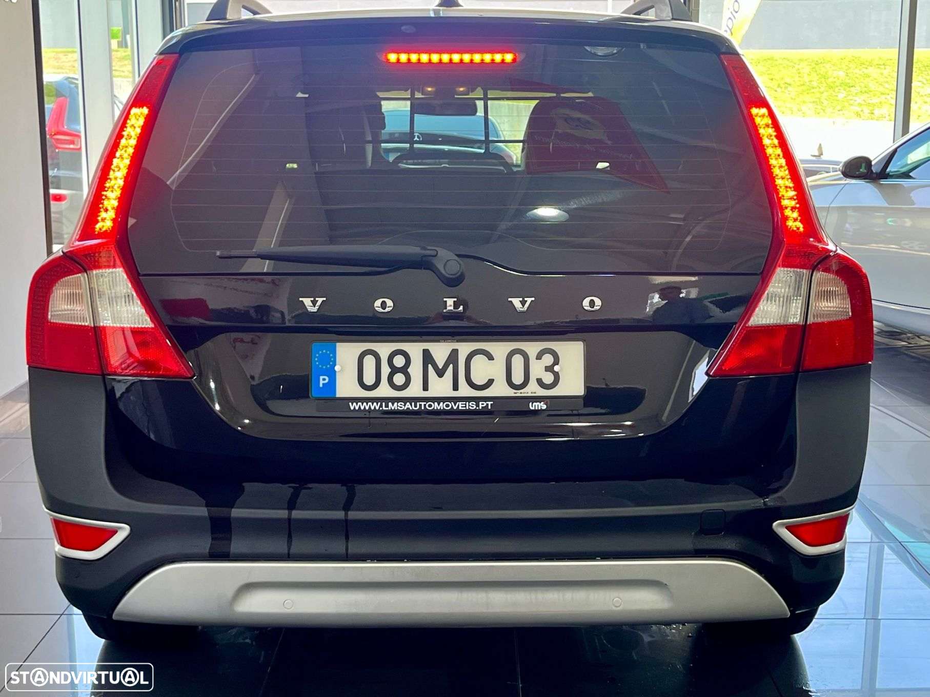 Volvo XC 70 2.0 D3 Drive Momentum - 10