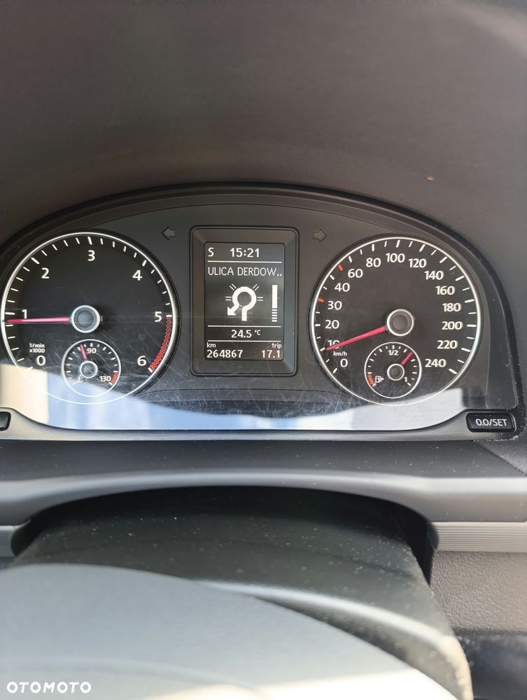 Volkswagen Touran 2.0 TDI DPF Comfortline - 39