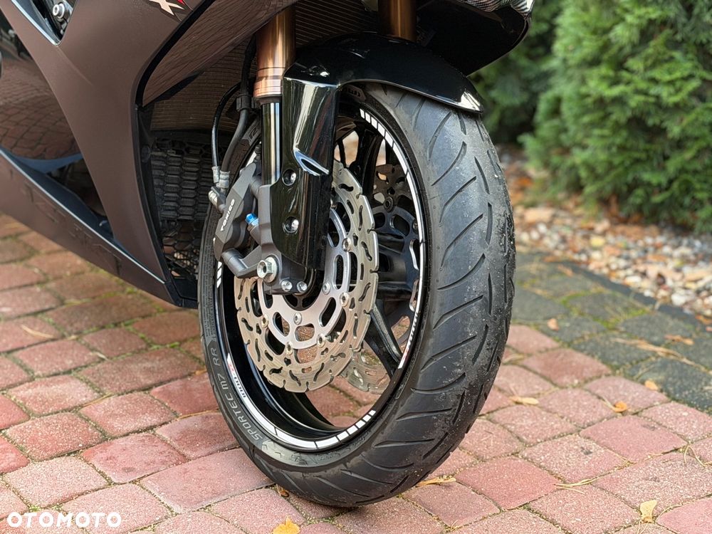 Suzuki GSX-R - 21
