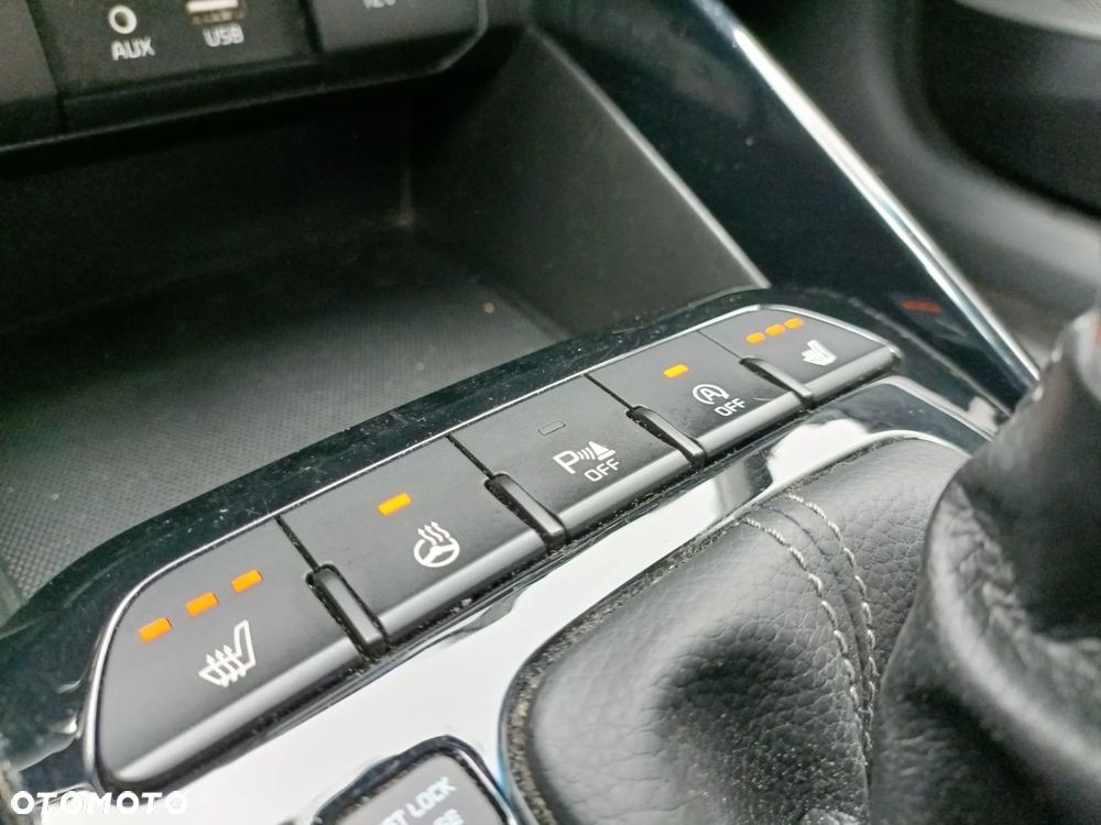 Kia Stonic 1.0 T-GDI L - 17