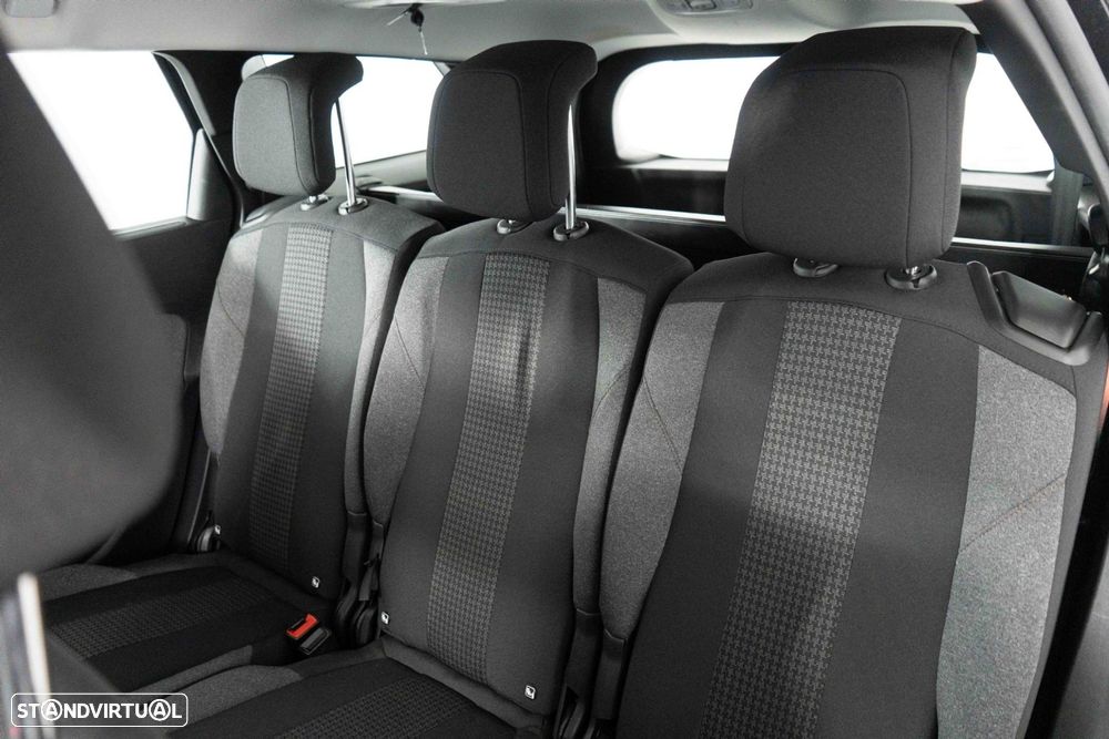 Peugeot 5008 1.2 PureTech Allure EAT8 - 11