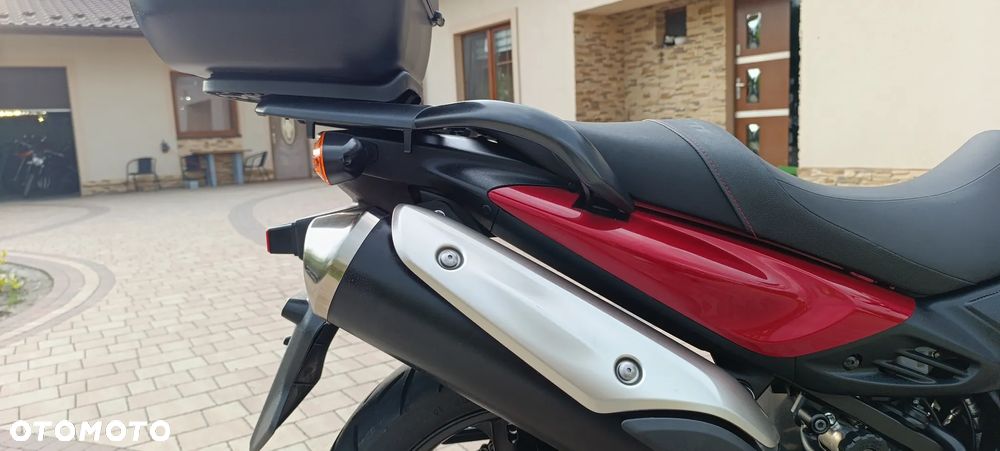 Suzuki V-STROM - 26