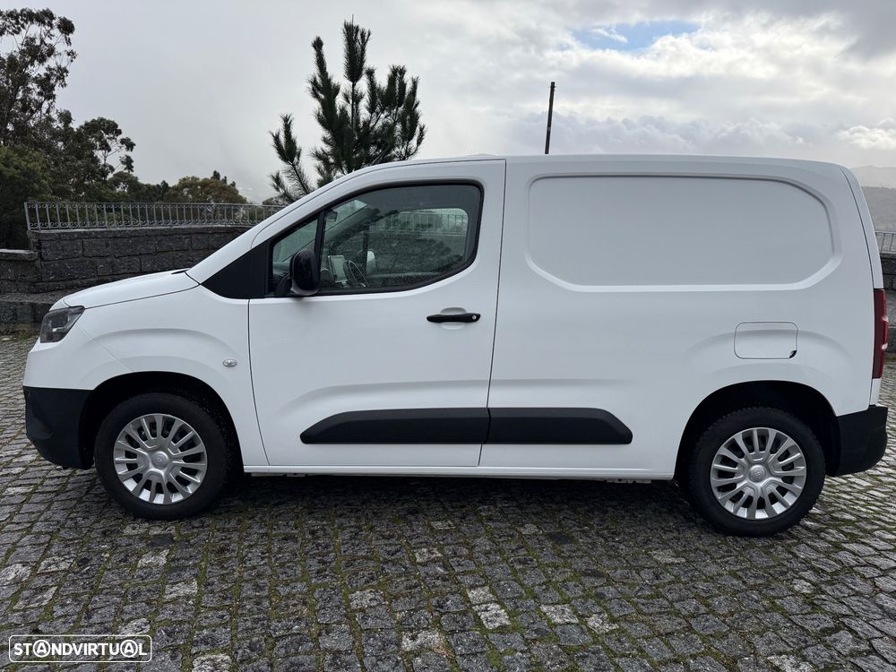 Toyota Proace City / 1.5D 100CV D4D - 5