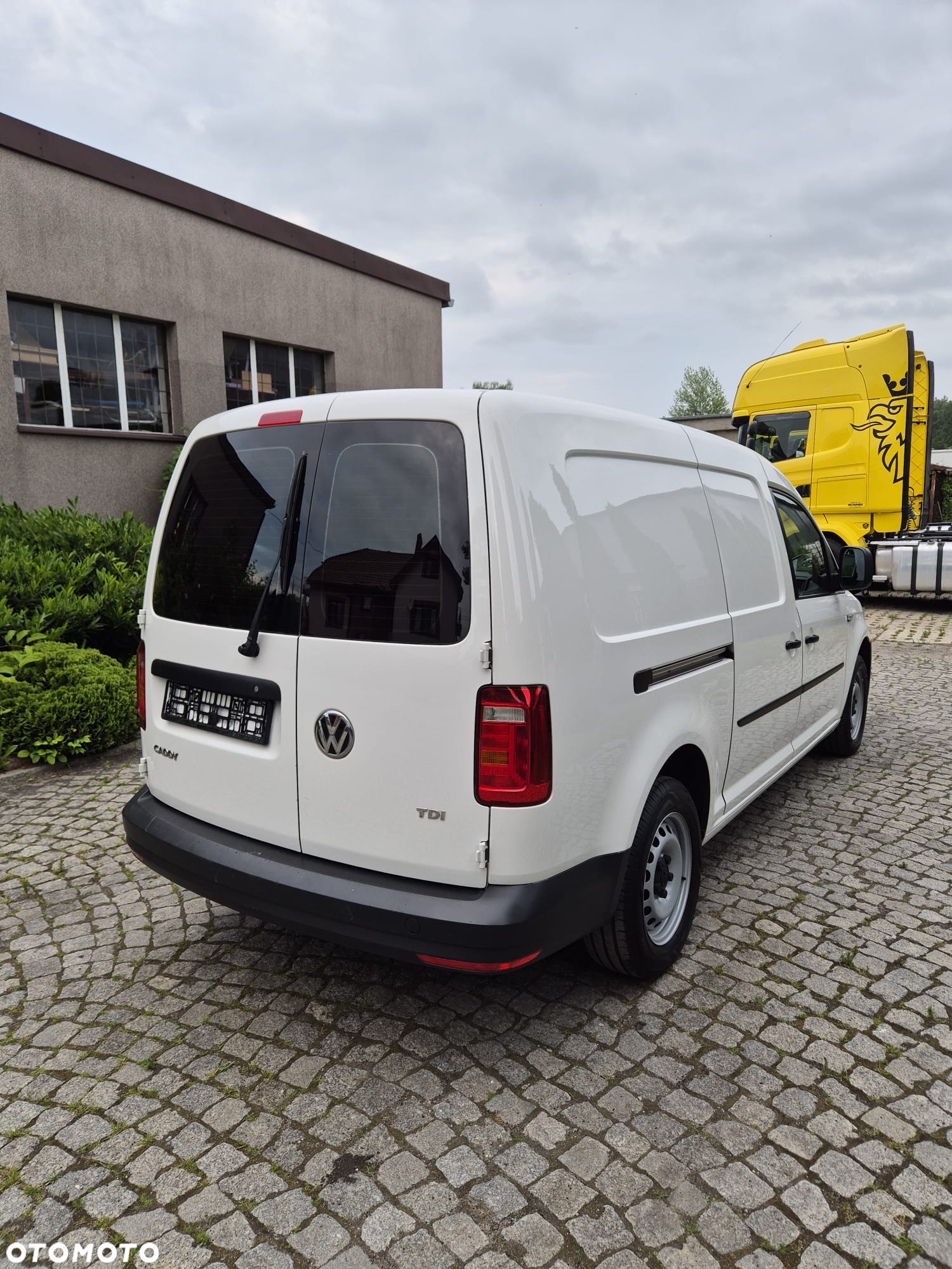 Volkswagen Caddy Maxi - 29