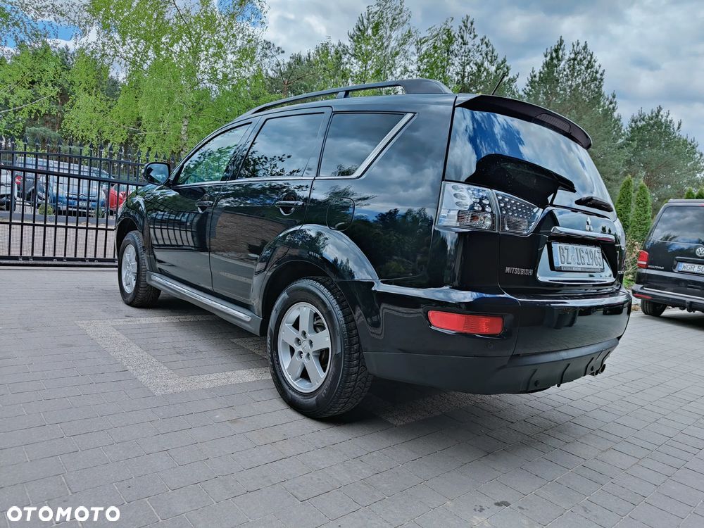 Mitsubishi Outlander 2.2 DI-D 4WD TC-SST Intense - 5