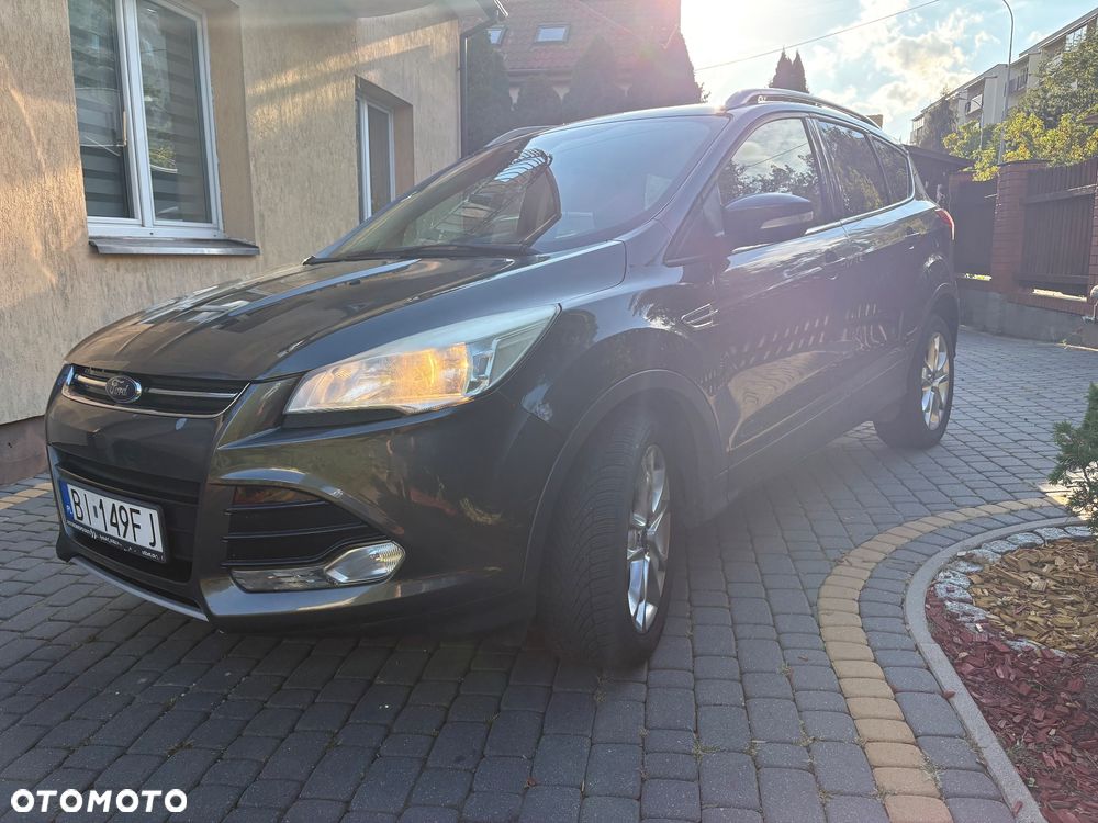 Ford Escape 2.0 EcoBoost AWD Titanium - 1