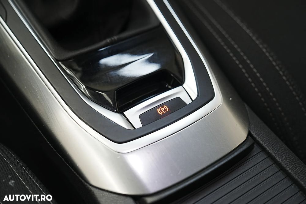 Peugeot 308 PureTech 110 Stop & Start Style - 21