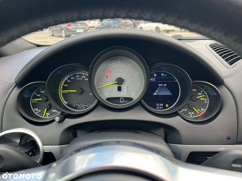 Porsche Cayenne Tiptronic S - 22