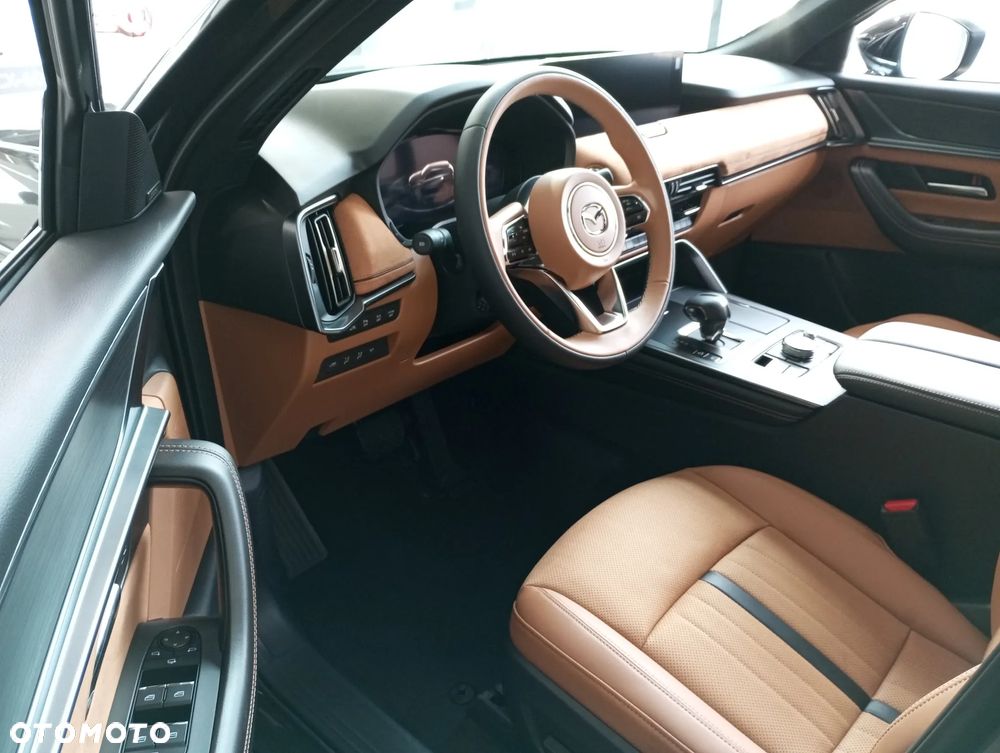Mazda CX-80 ver-2-5-e--skyactiv-phev-homura-plus-awd - 5