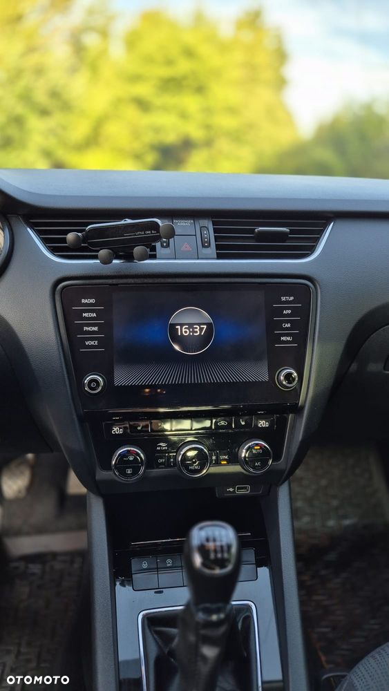 Skoda Octavia 1.5 TSI ACT Style - 5