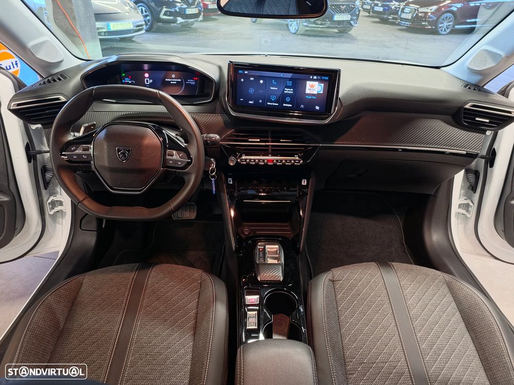 Peugeot 208 1.2 Hybrid Allure e-DCS6 - 13