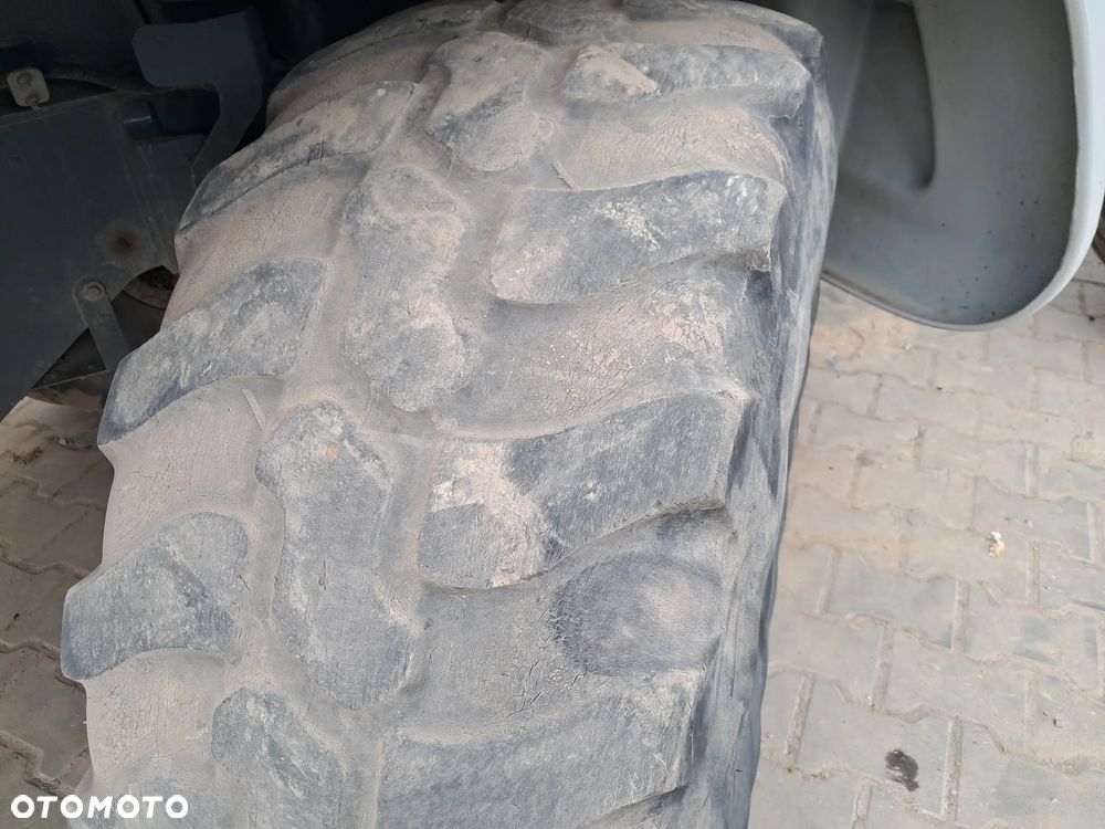 Kramer 5095 ładowarka kołowa 4 koła skrętne 2017r silnik turbo Kohler 75KM hydrauliczne szybkozłącze szufla / łyżka + widły 1200mm 2850 MTG 4x4 oświetlenie waga 5 ok ton jazda szybka wolna 5075 5085 850 750 JCB 406 407 Wacker Neuson WL52 / WL60 Caterpillar 906 / 907 908 Volvo L30 L35 - 21