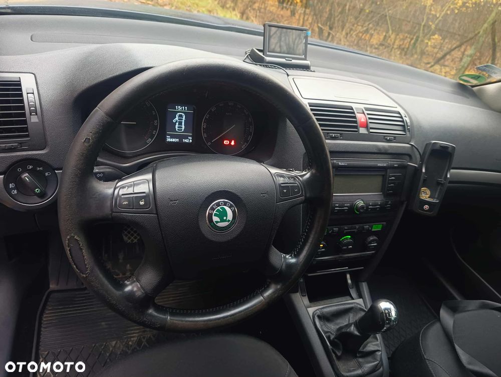 Skoda Octavia 2.0 TDI Elegance - 5