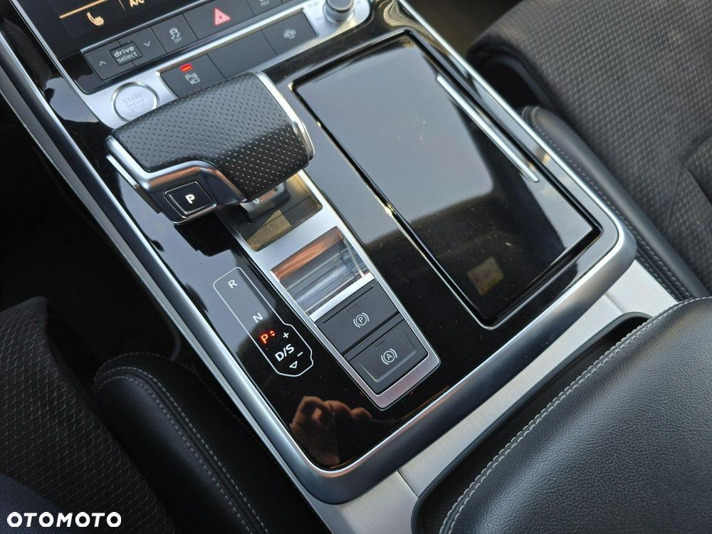 Audi Q7 50 TDI Quattro Tiptronic - 14