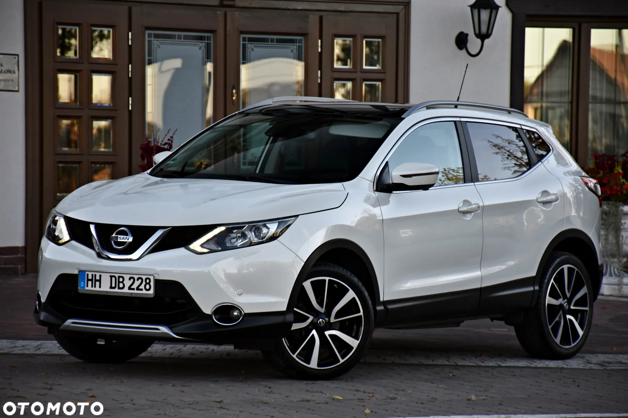 Nissan Qashqai 1.2 DIG-T Xtronic TEKNA+ - 11