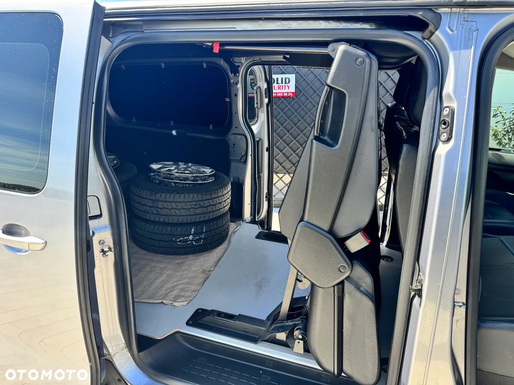 Opel vivaro - 11