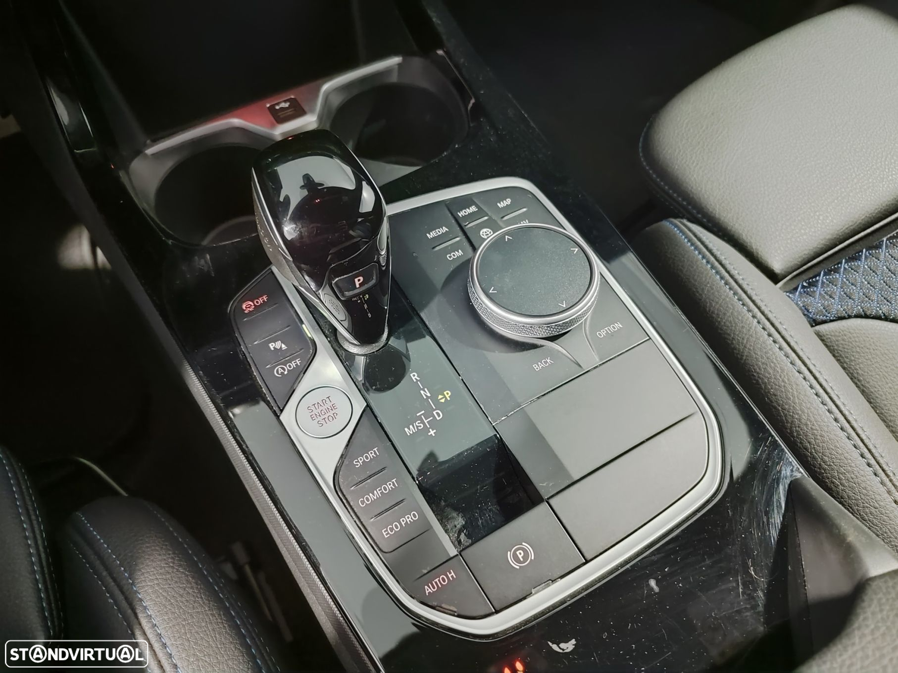 BMW 116 d Pack Desportivo M Auto - 34