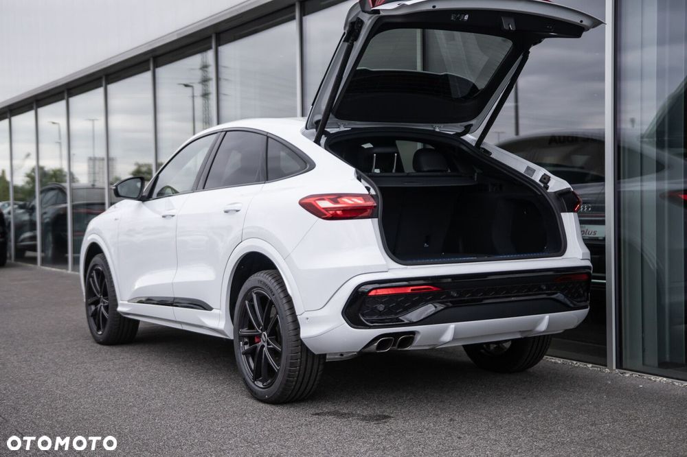 Audi Q5 Sportback - 10
