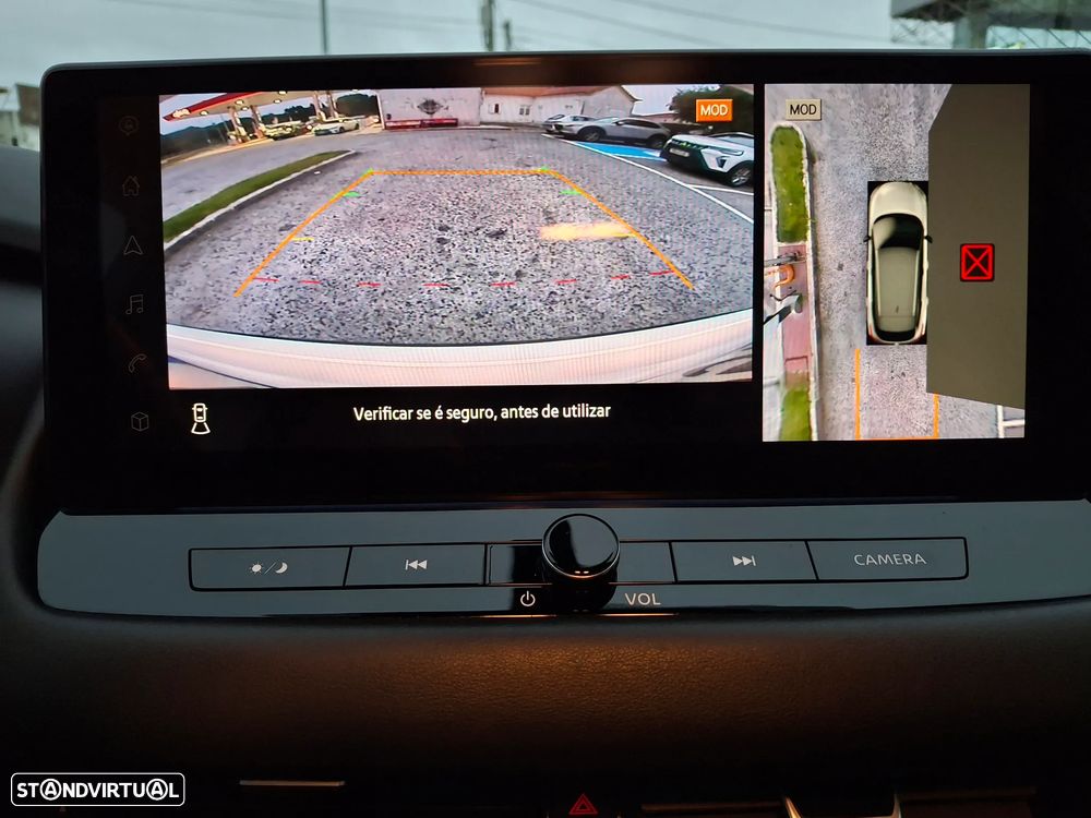 Nissan Qashqai 1.3 DIG-T N-Connecta LED - 22