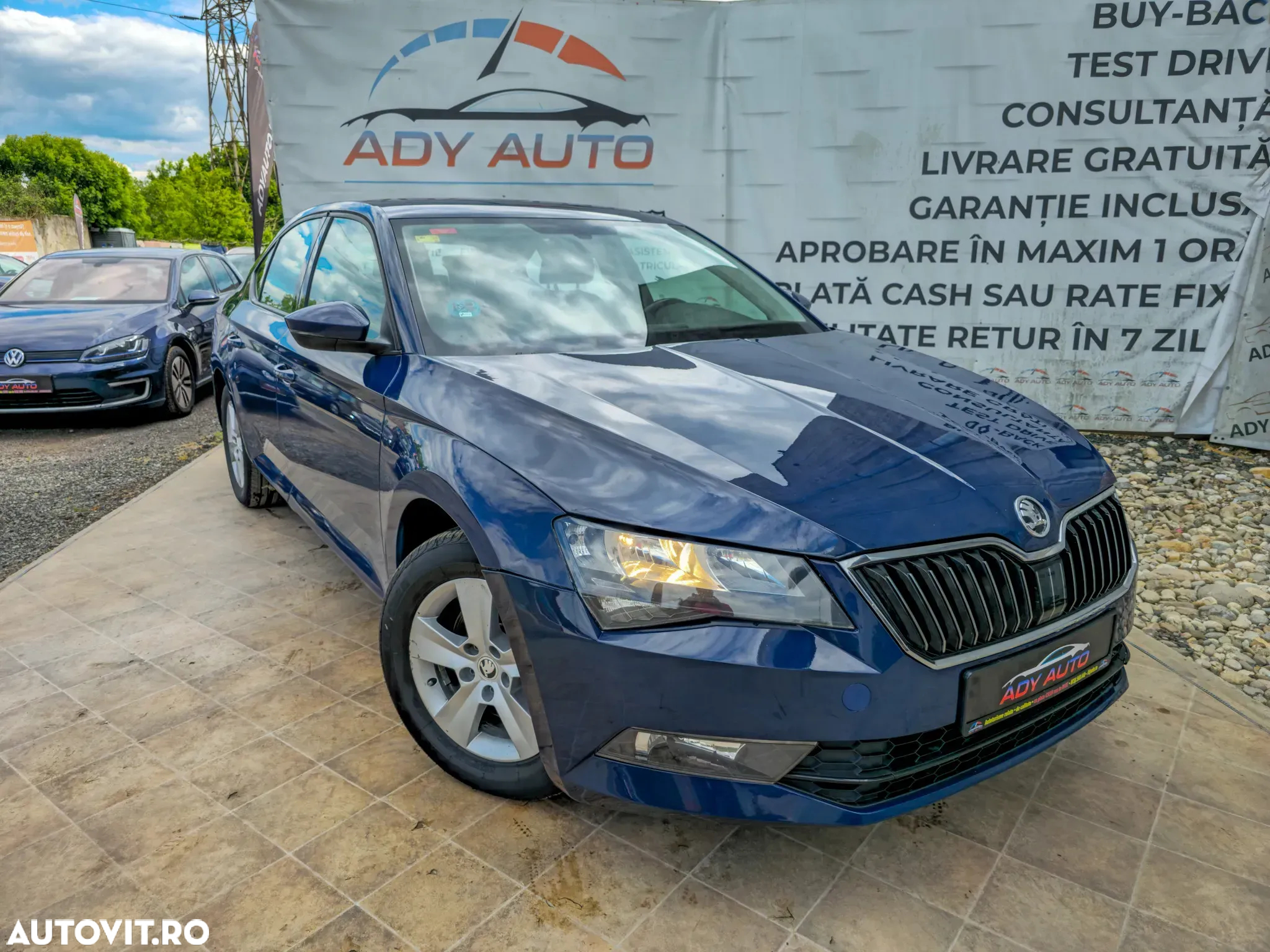 Skoda Superb 2.0 TDI Style - 3