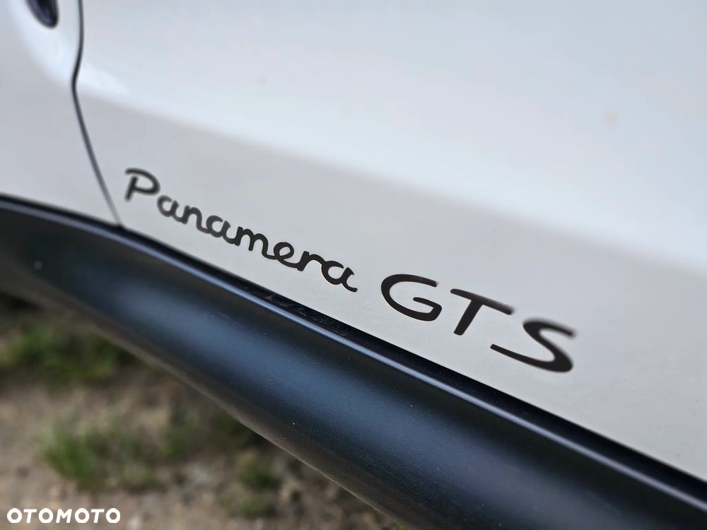 Porsche Panamera - 37