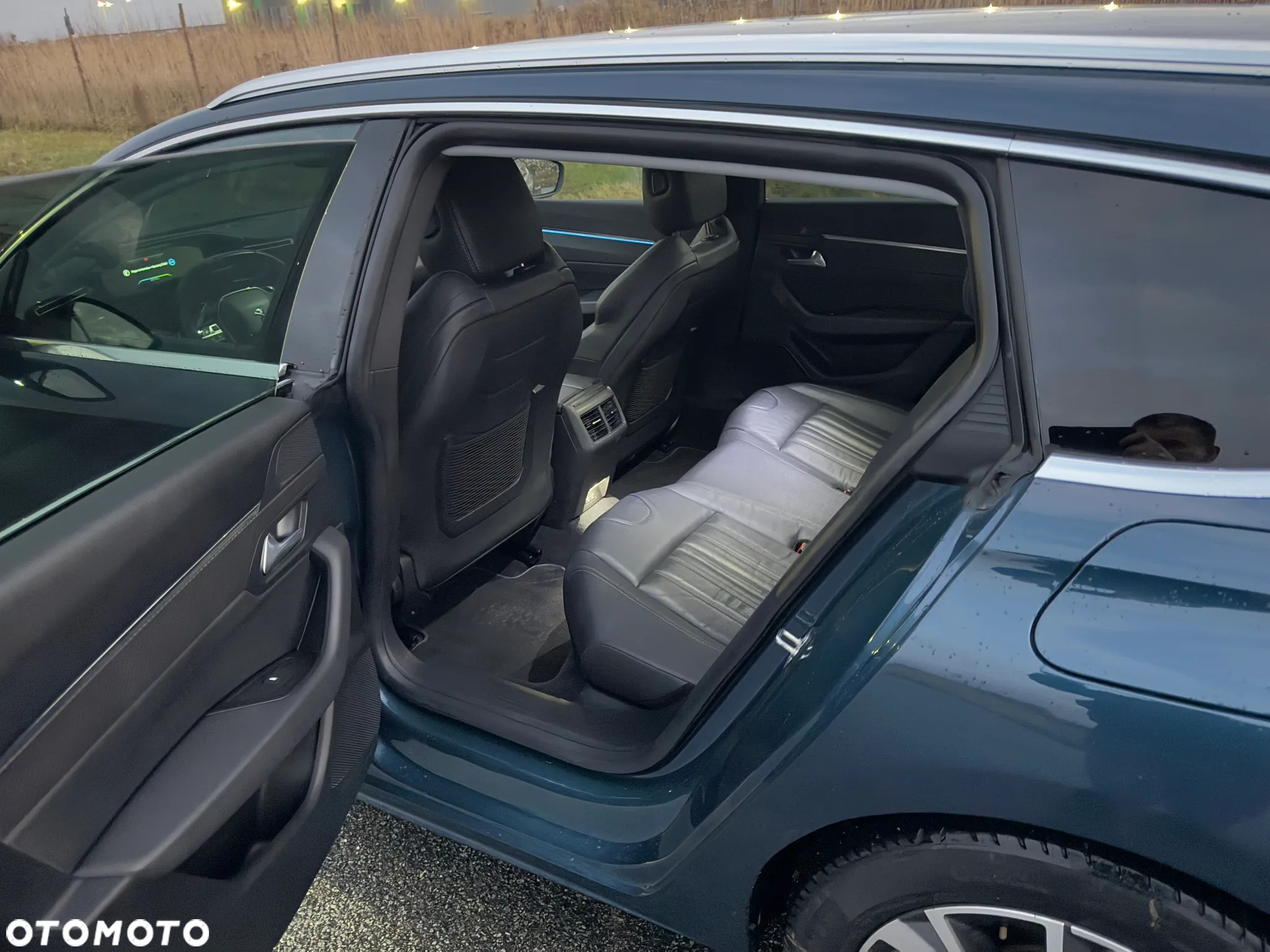 Peugeot 508 SW PureTech 180 EAT8 Allure Pack - 12
