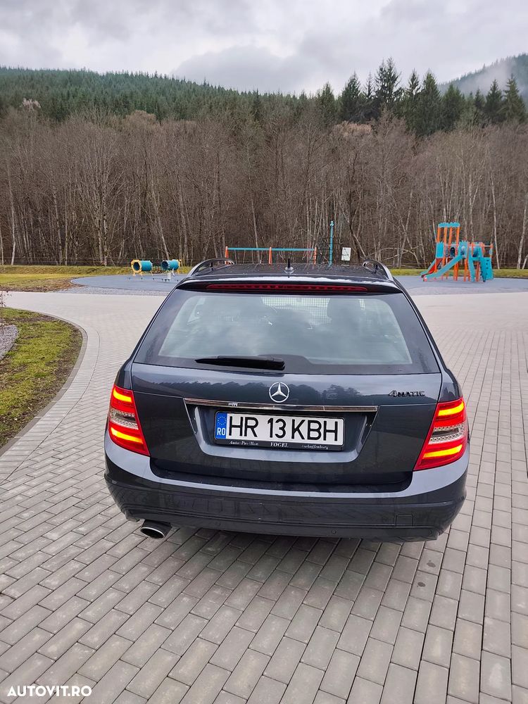 Mercedes-Benz C 220 CDI 4Matic 7G-TRONIC Avantgarde Edition - 7