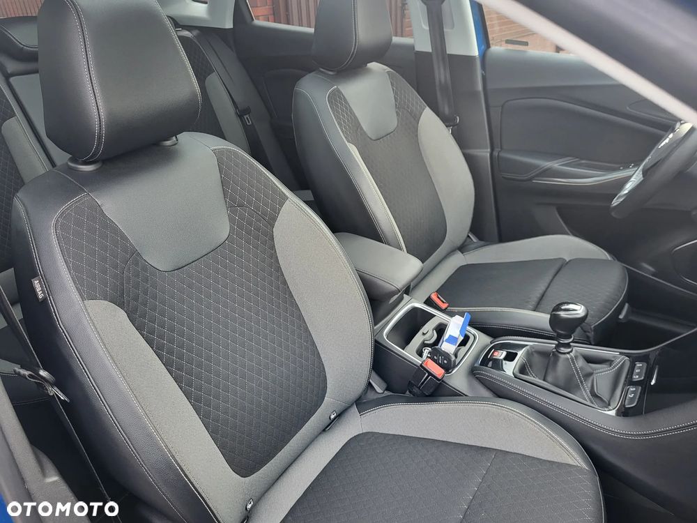 Opel Grandland X 1.6 D Start/Stop Business INNOVATION - 10