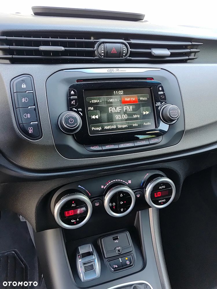 Alfa Romeo Giulietta 1.4 TB 16V Turismo - 9