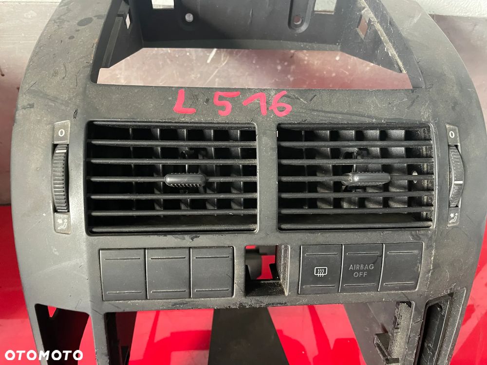 KONSOLA ŚRODKOWA VW POLO 9N KRATKI NAWIEWU - 2