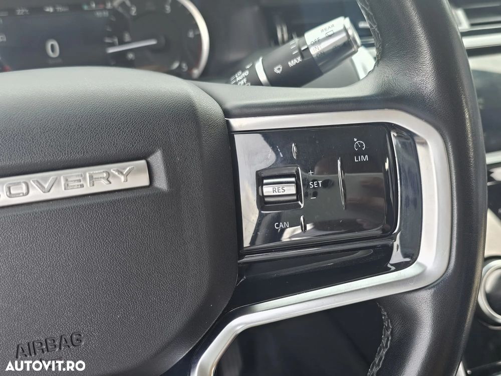 Land Rover Discovery Sport 2.0 D200 MHEV Dynamic S - 32
