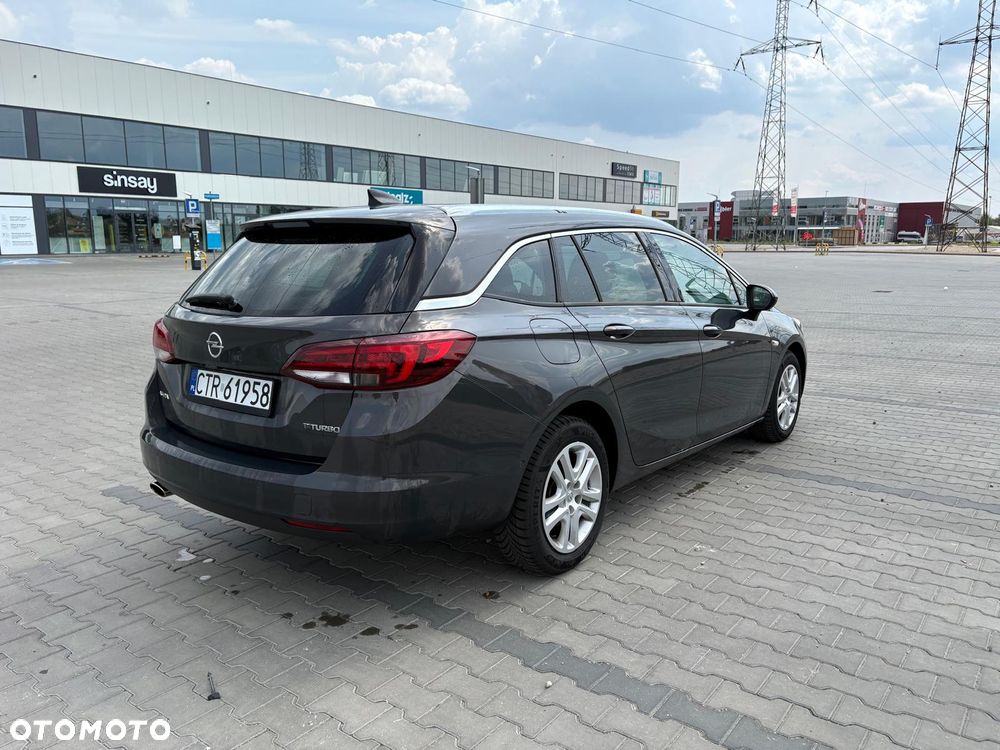 Opel Astra 1.6 BiTurbo D (CDTI) Start/Stop Innovation - 4