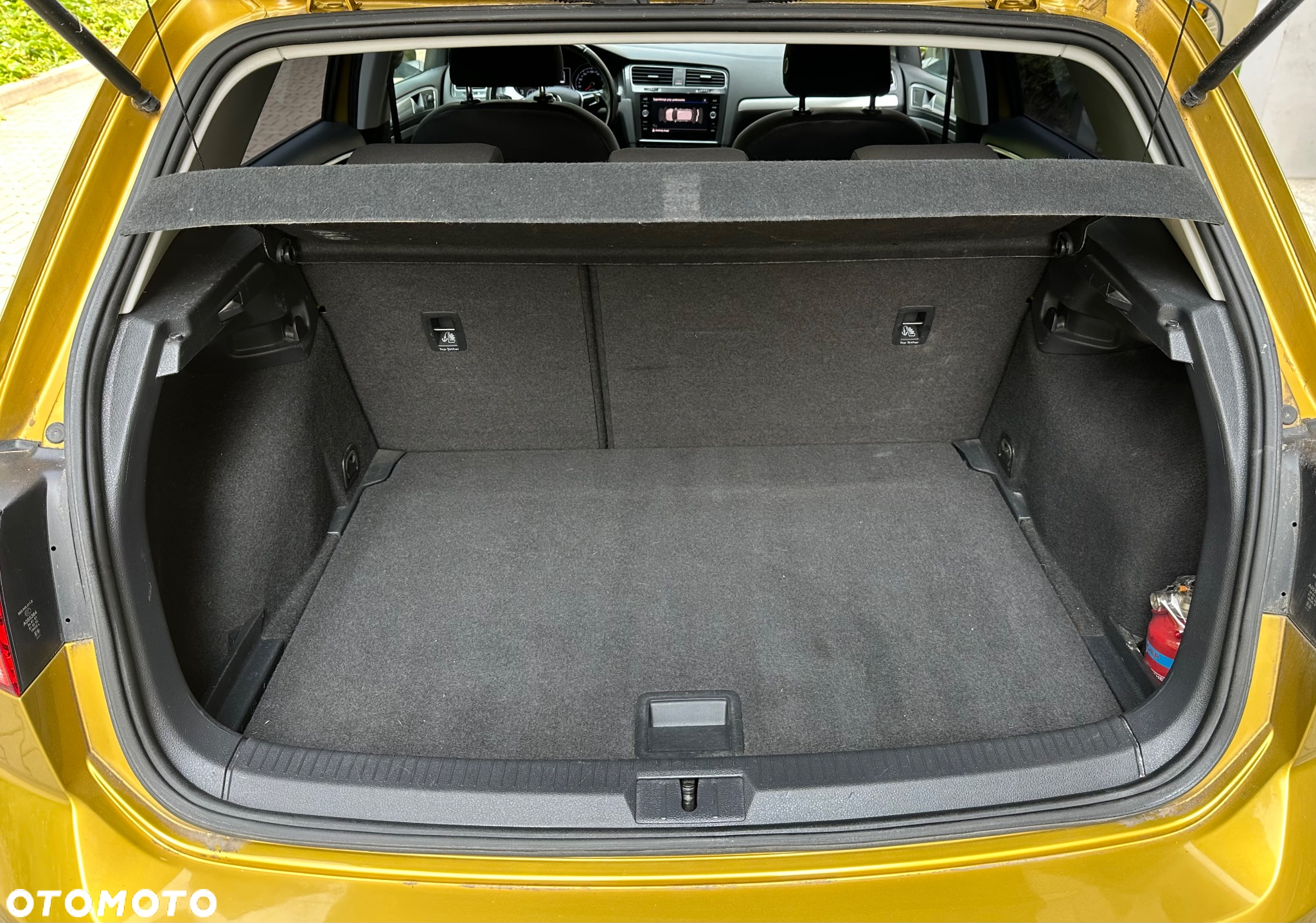 Volkswagen Golf VII 1.0 TSI BMT Trendline - 27