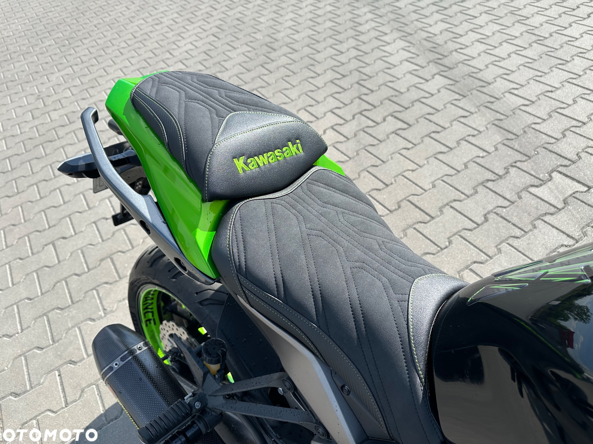 Kawasaki Ninja 1000 SX - 11