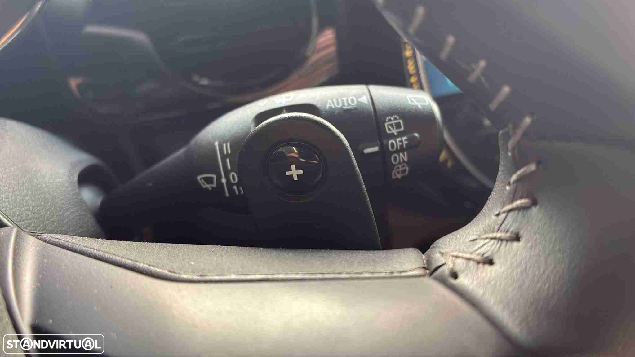 MINI 3 Portas John Cooper Works Plus Auto Desportiva - 5