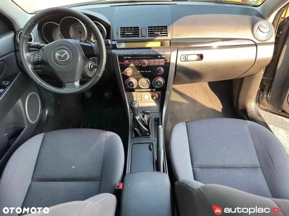 Mazda 3 - 7