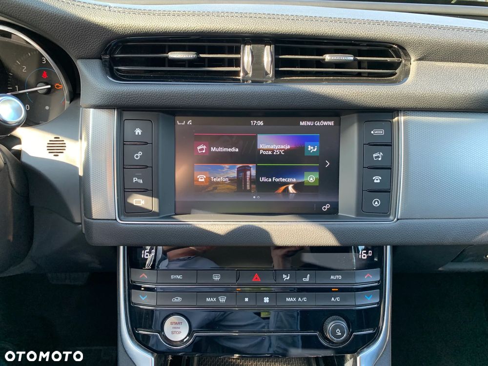 Jaguar XF 2.0 i4D Prestige - 16