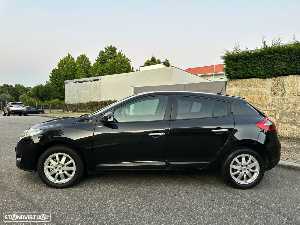 Renault Mégane 1.5 dCi Dynamique S - 5