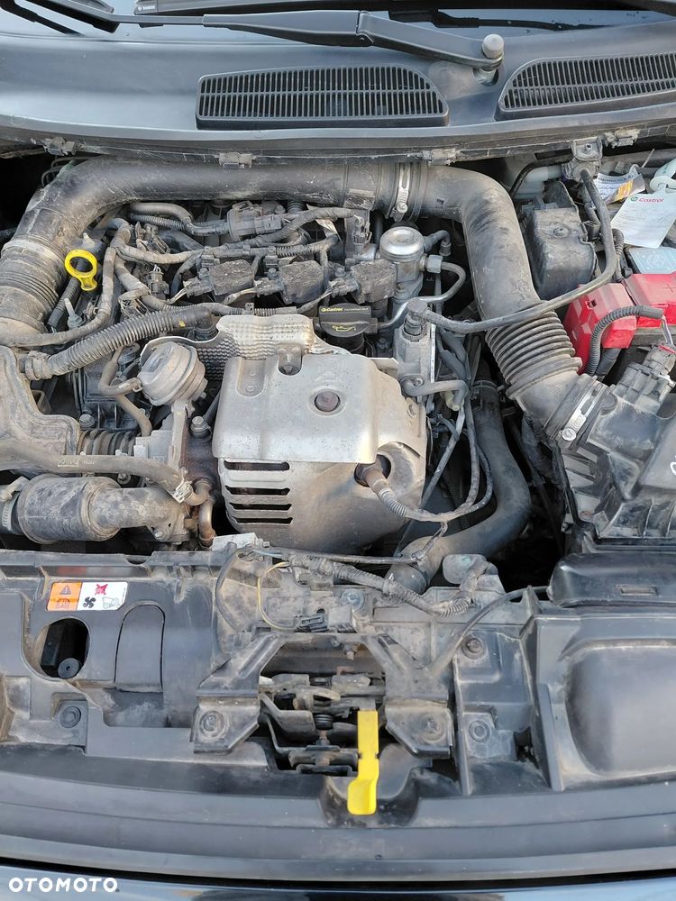 Ford Fiesta - 7