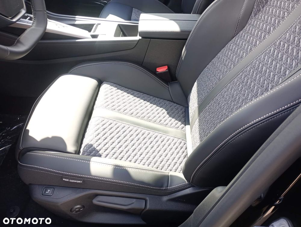 Peugeot 308 1.2 mHEV Allure S&S e-DCS6 - 13