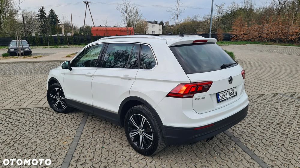 Volkswagen Tiguan 2.0 TSI 4Motion BlueMotion Technology Highline - 5