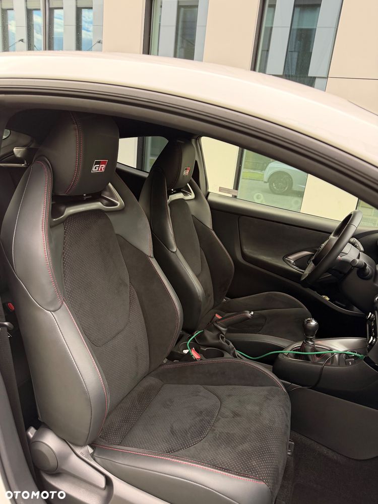 Toyota GR Yaris 1.6 Dynamic - 16