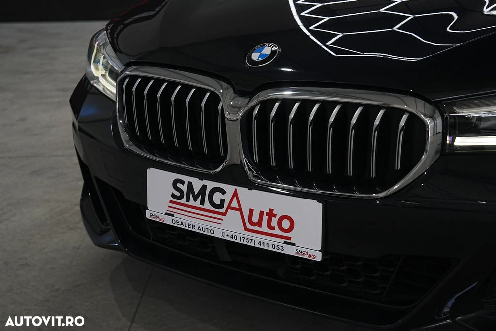 BMW Seria 5 520i Aut. - 39