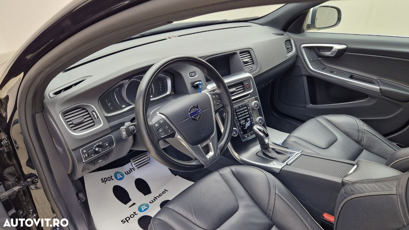 Volvo V60 - 13
